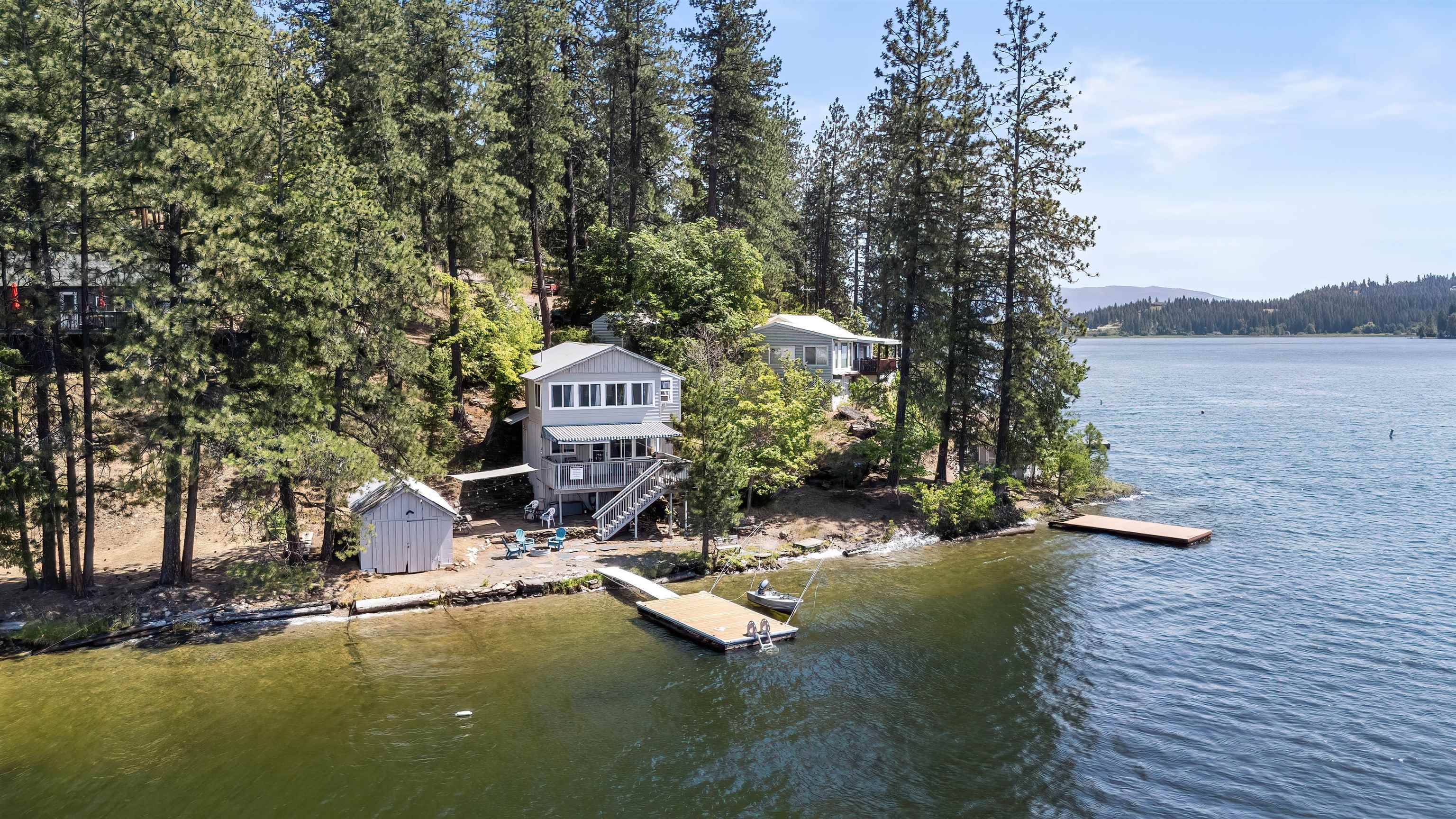 Property Photo: 13009 N East Newman Lake Dr WA 99025