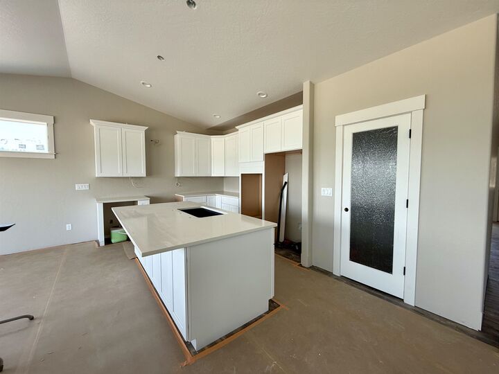 Property Photo:  7009 E Beverly Ave  WA 99212 