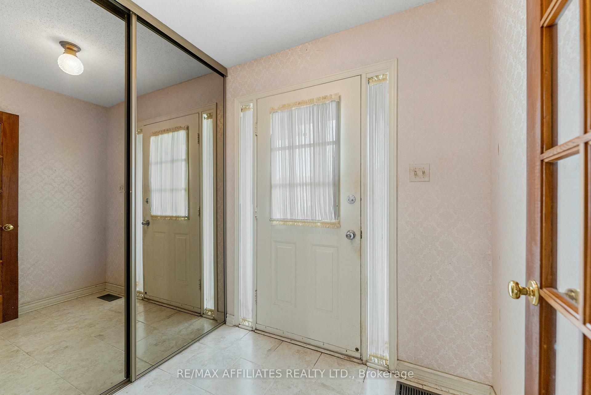Property Photo: 1695 Caminiti Crescent ON K4A 1L7