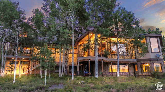 Property Photo: 1960 N Lake Dr UT 84526