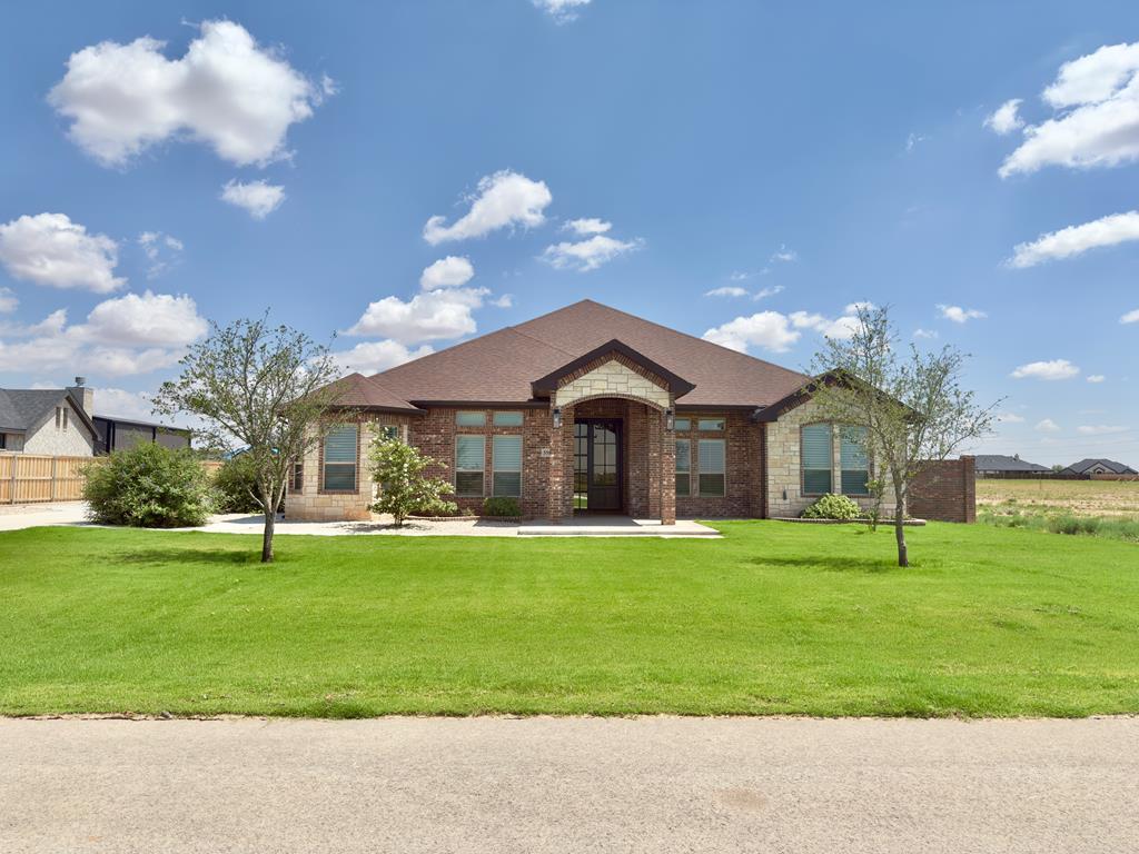 Property Photo: 5516 E County Rd 93 TX 79706