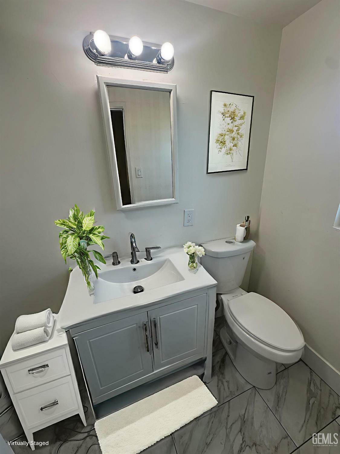 Property Photo: 3417 River Boulevard CA 93305