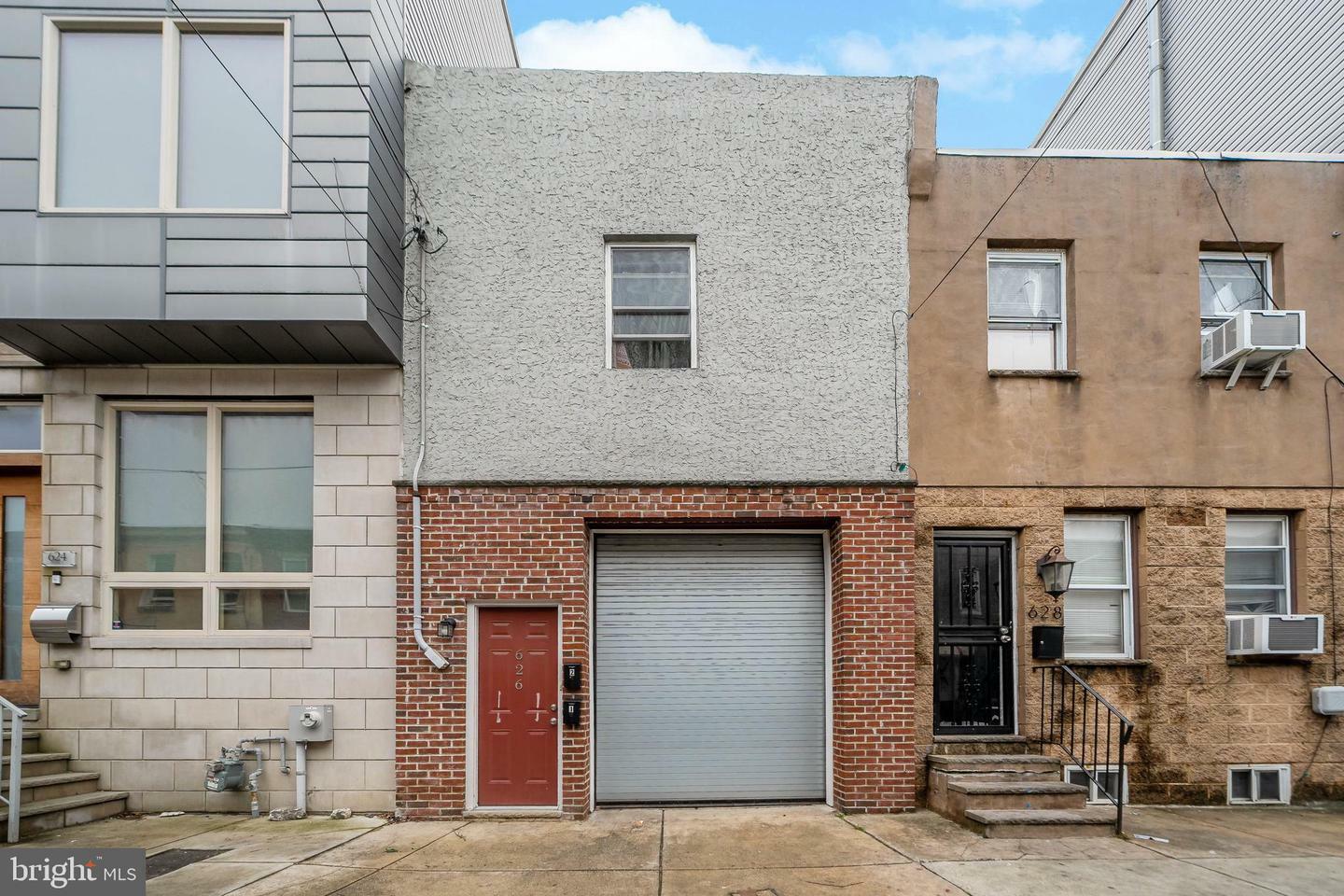 Property Photo:  626 Pierce Street  PA 19148 