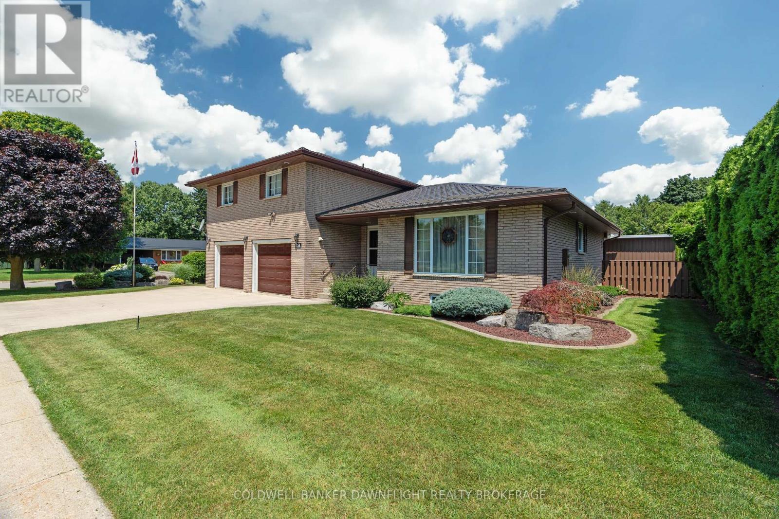 Photo de la propriété: 154 Gidley Street West ON N0M 1S2