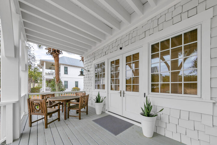 Property Photo:  456 Cypress Drive  FL 32459 