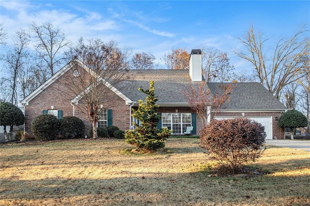 Property Photo:  1203 Vintage Way  GA 30548 