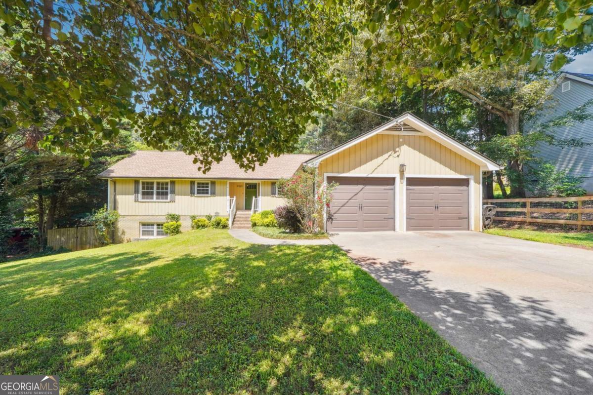 Property Photo: 2220 Williams Lane GA 30028