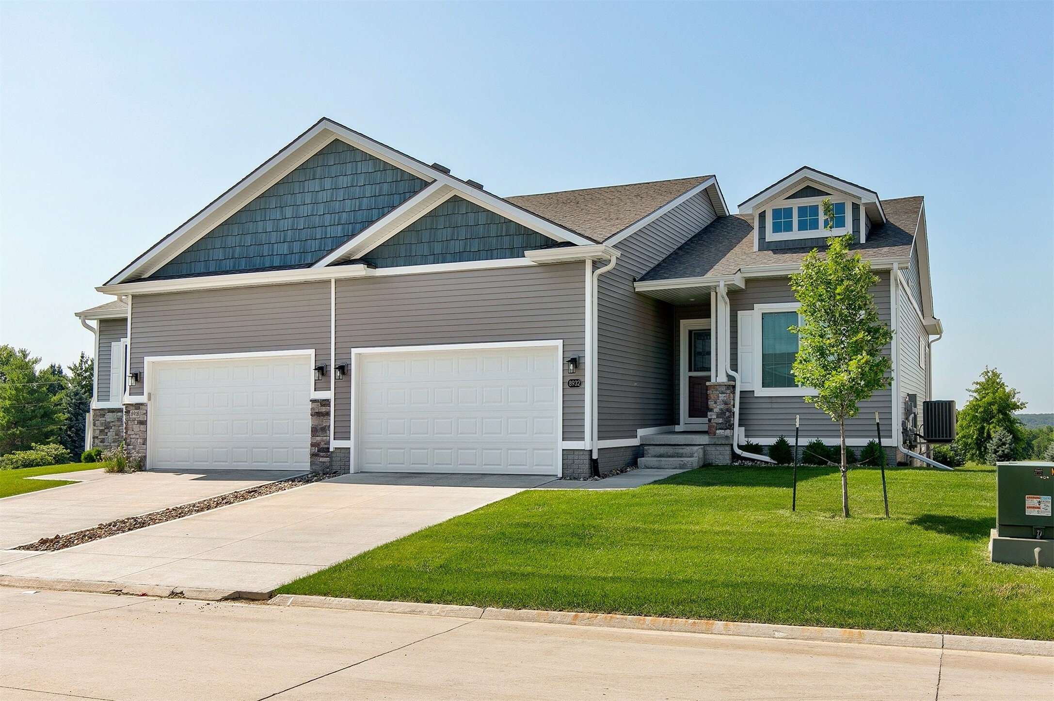 8932 Mockingbird Drive  West Des Moines IA 50266 photo