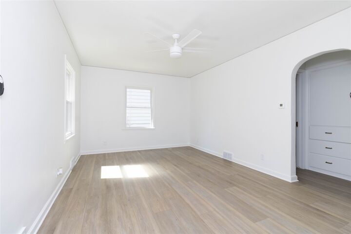 Property Photo: 3920 12th Street IA 50313
