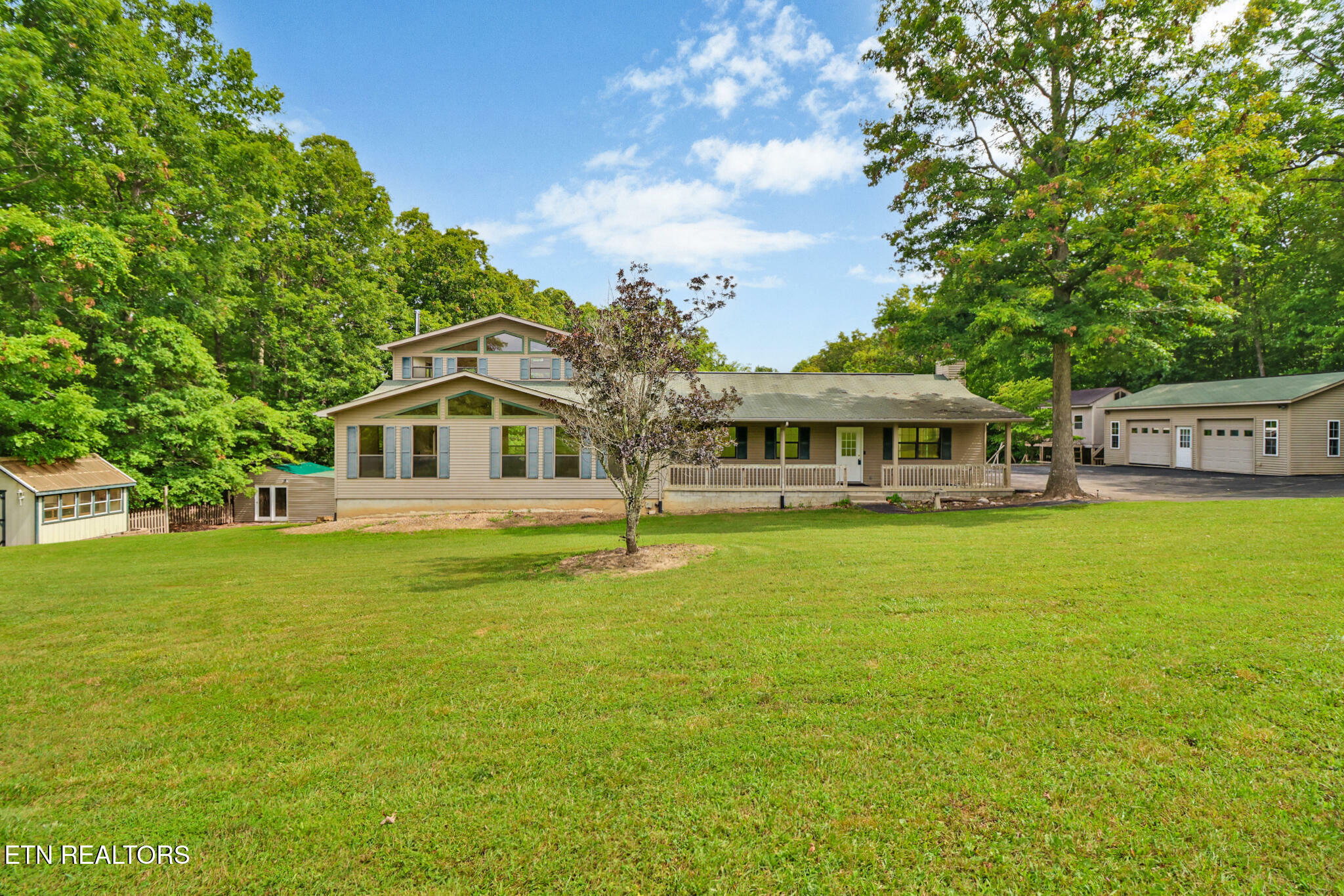 16501 Genesis Rd  Crossville TN 38571 photo