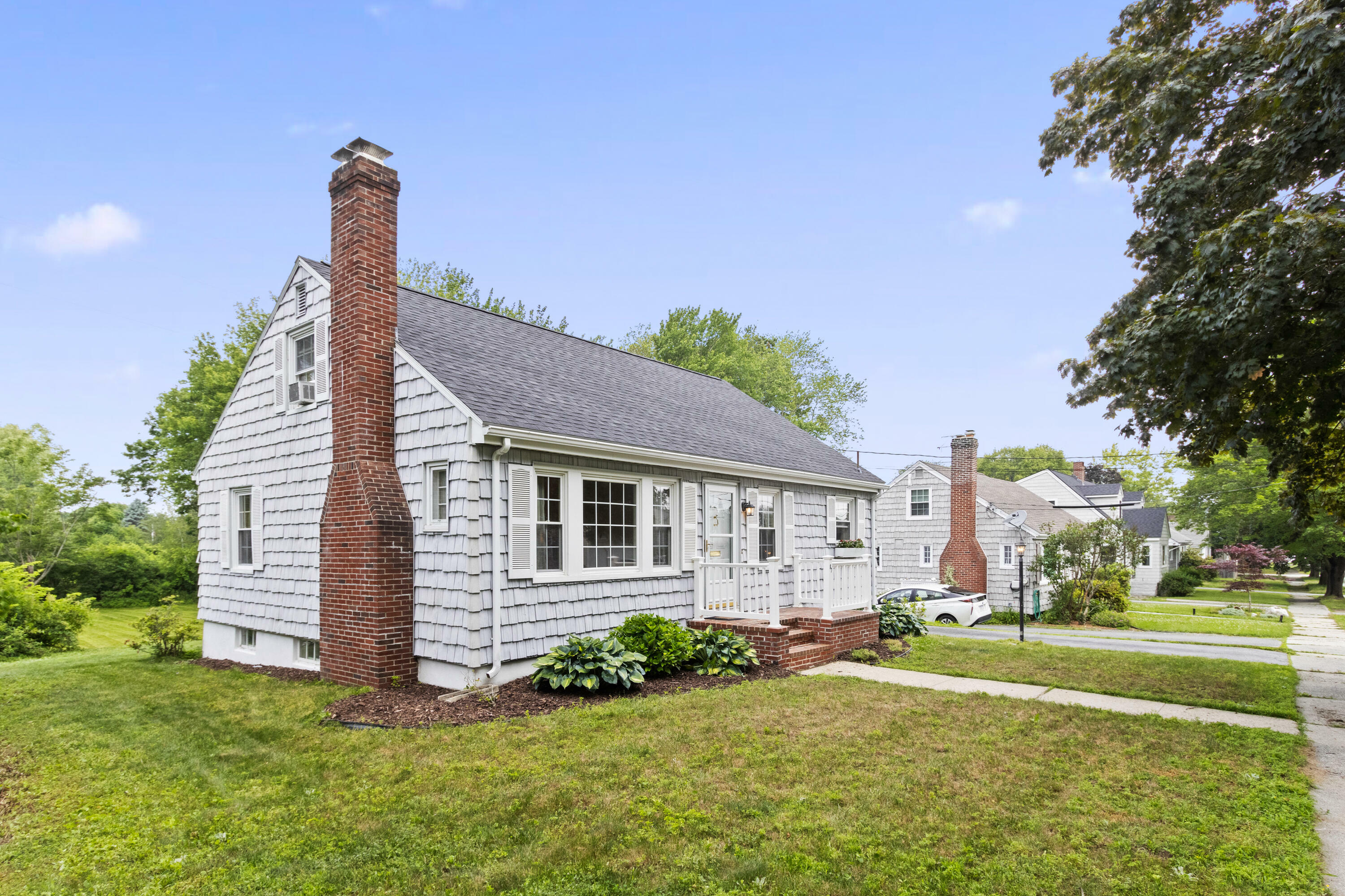 Property Photo: 87 Scamman Street ME 04106