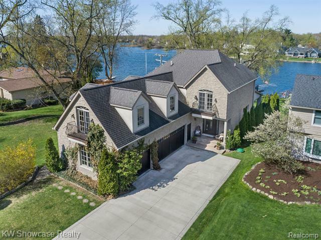 3190 Edgewood Park Drive  Commerce Twp MI 48382 photo