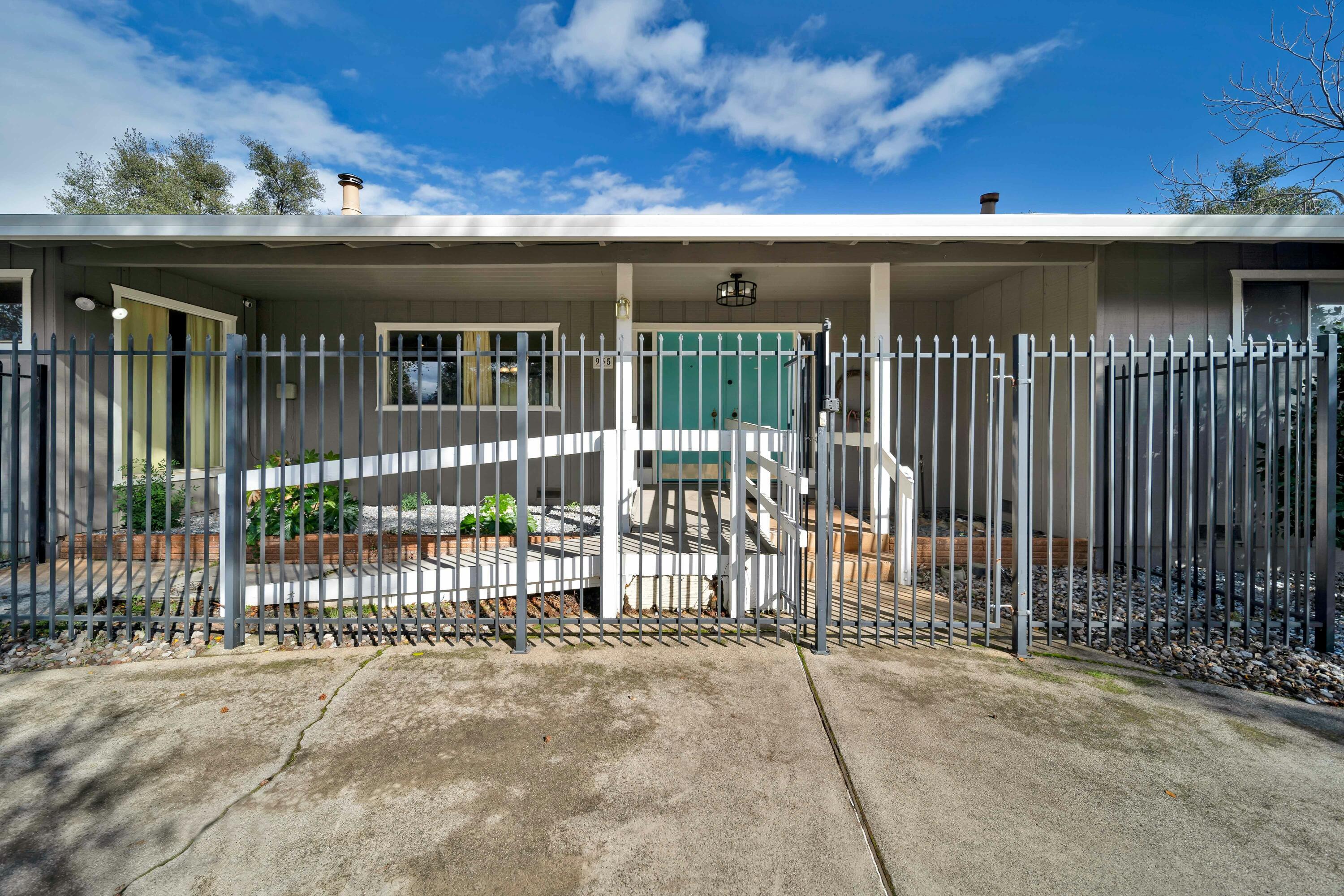 Property Photo:  935 Hallmark Drive  CA 96001 