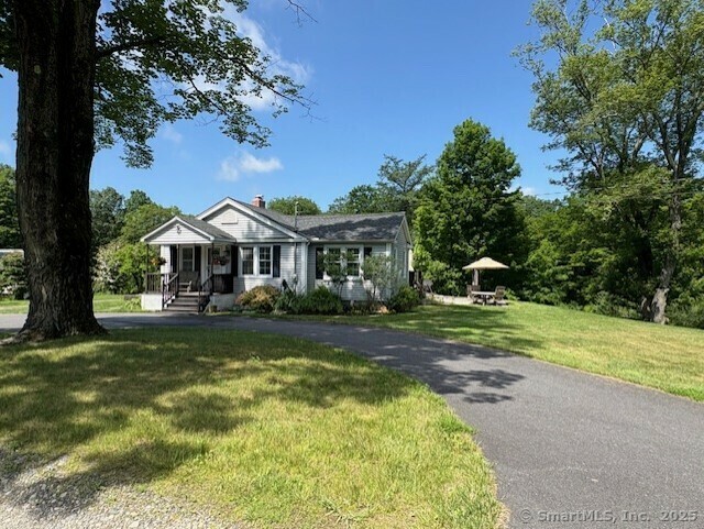 Property Photo:  16 Rogers Drive  CT 06759 