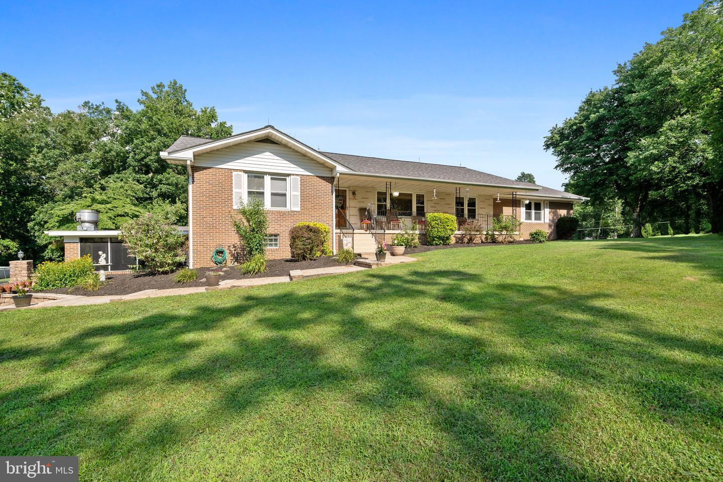 Property Photo: 5670 Leonardtown Road MD 20601
