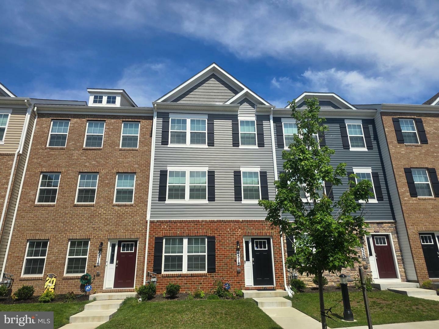 Property Photo: 6518 Spoonbill Way MD 20735
