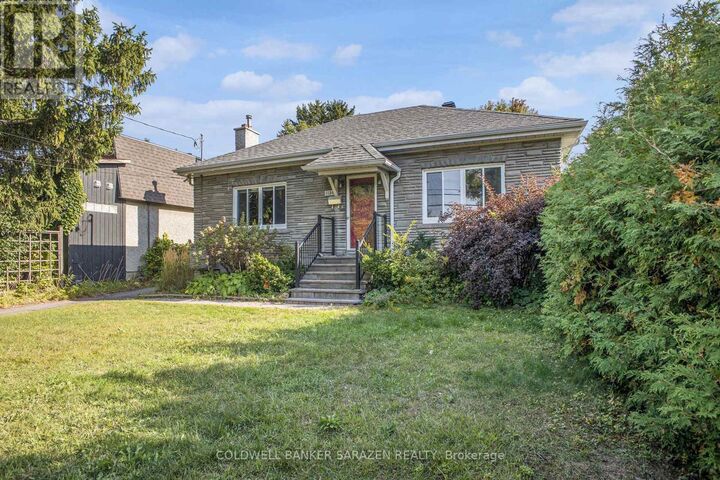 Property Photo:  1150 Shillington Avenue  ON K1Z 7Z4