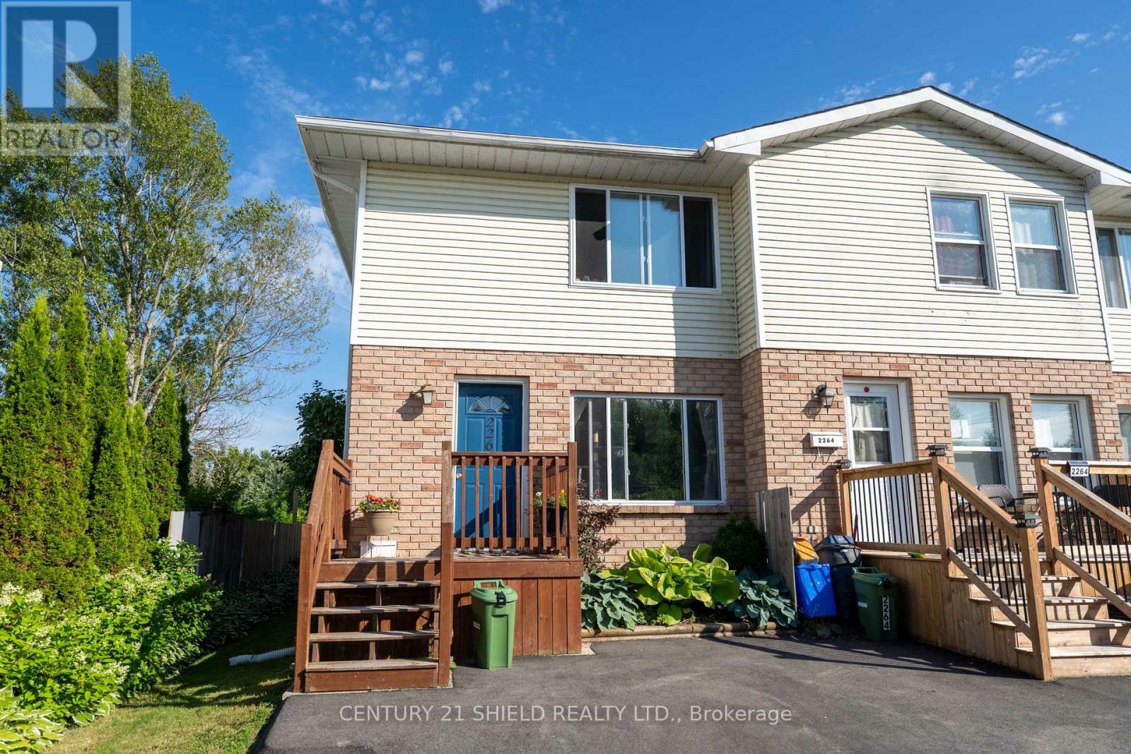 Property Photo:  2262 Tollgate Road West  ON K6J 5W8 