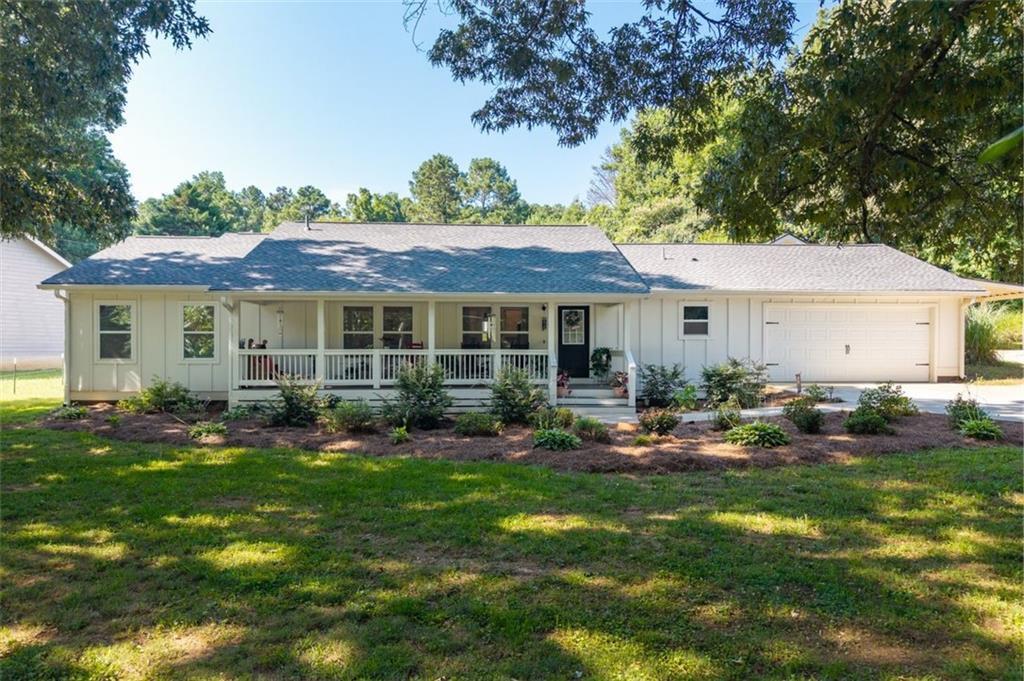 Property Photo: 1332 Hiram Sudie Road GA 30141