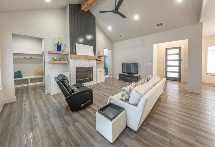 Property Photo:  7814 55th Street  TX 79407 