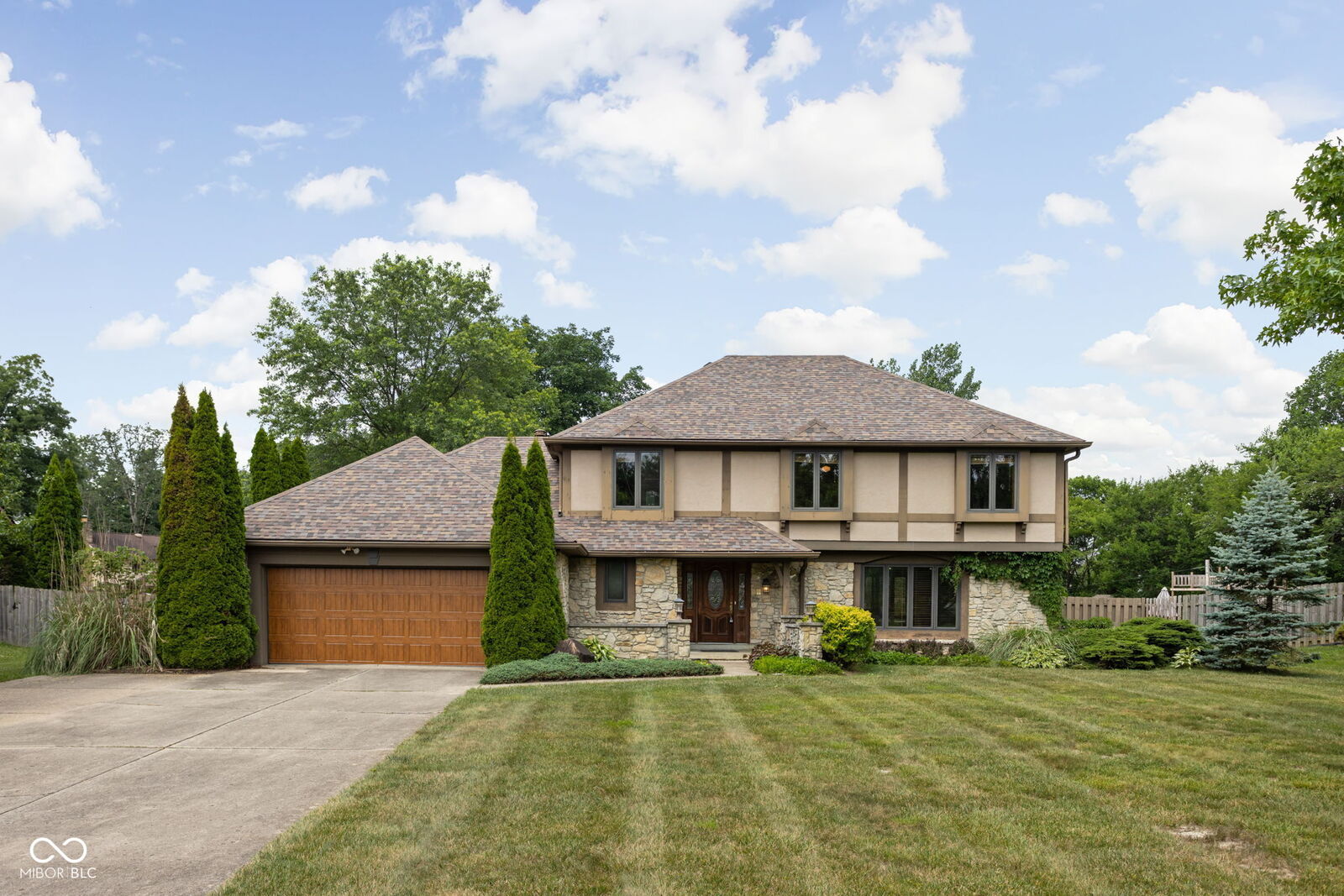 Property Photo:  3818 S Creekside Drive  IN 46163 