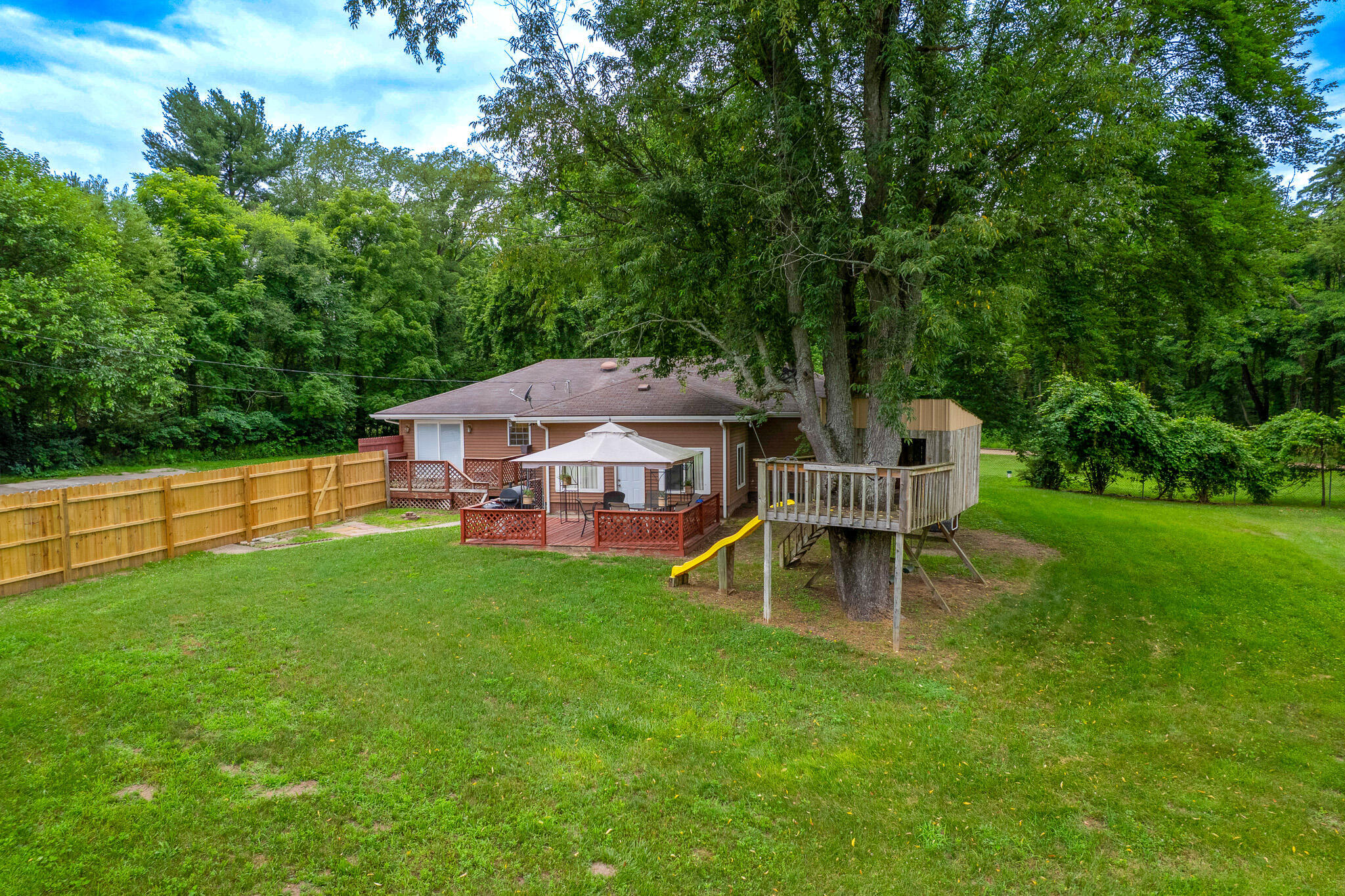 Property Photo: 2314 Hand Road MI 49120