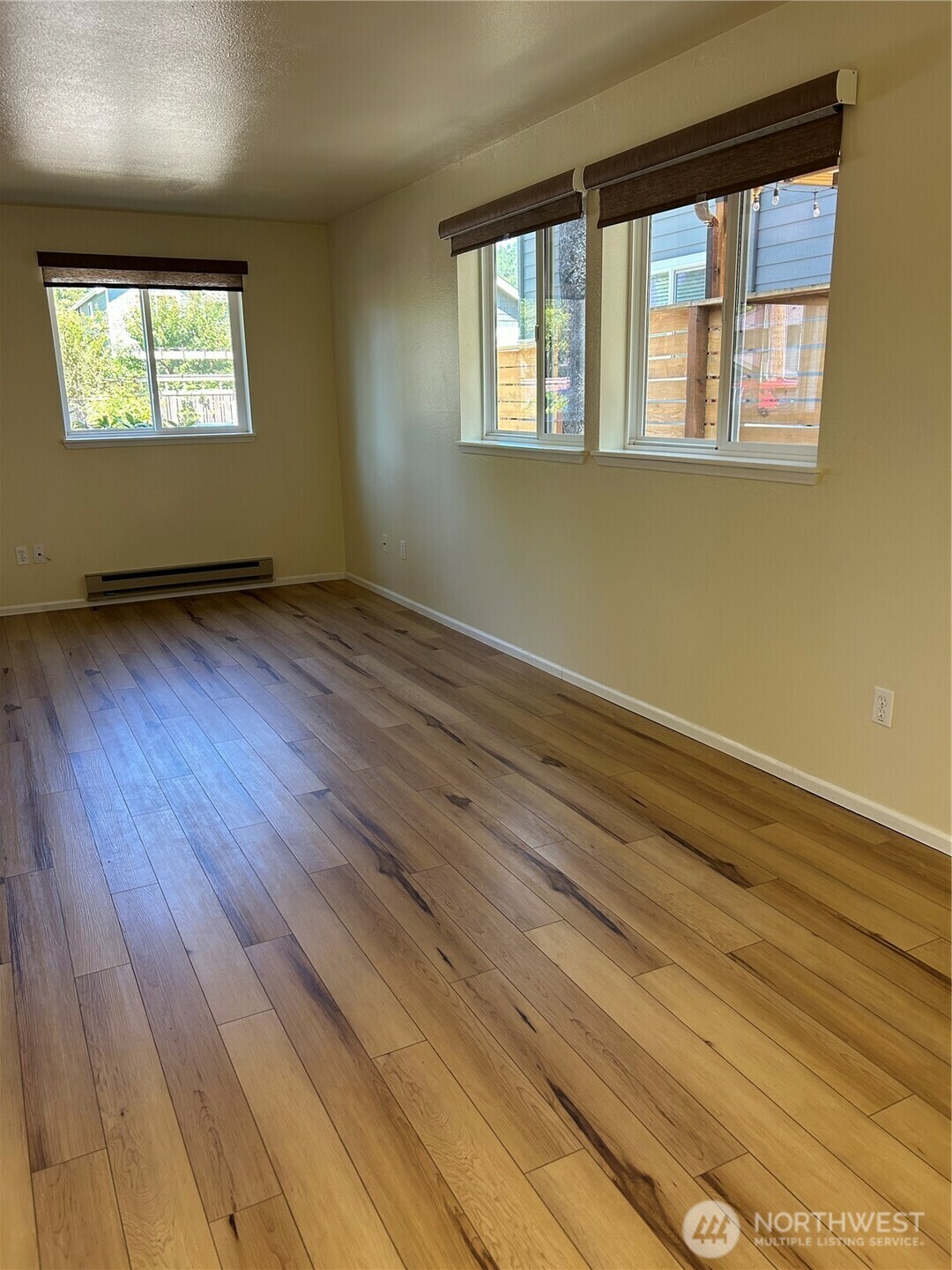Property Photo: 285 SE Croston Lane B WA 98027