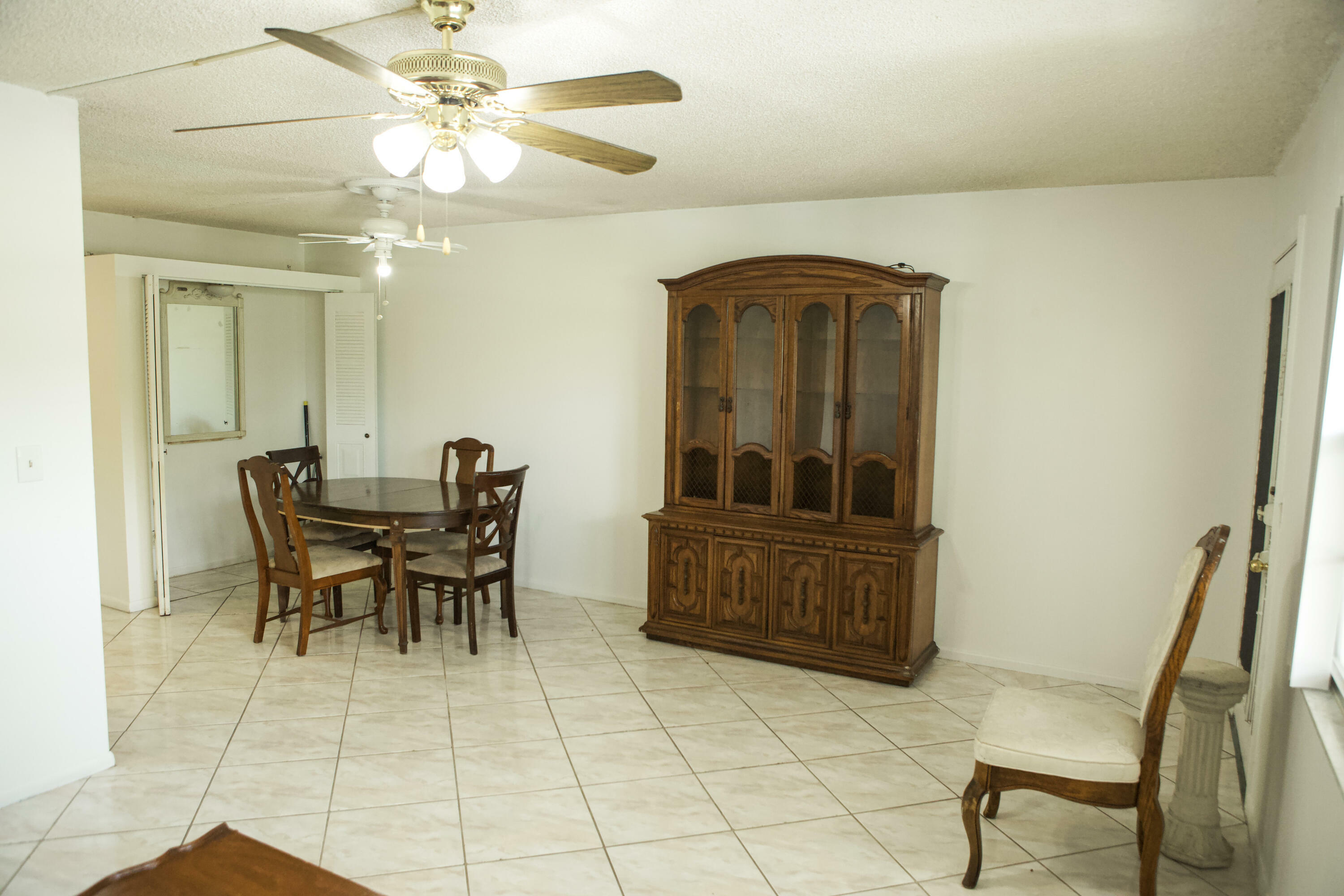 Property Photo: 1301 SW 135th Terrace 212J FL 33027