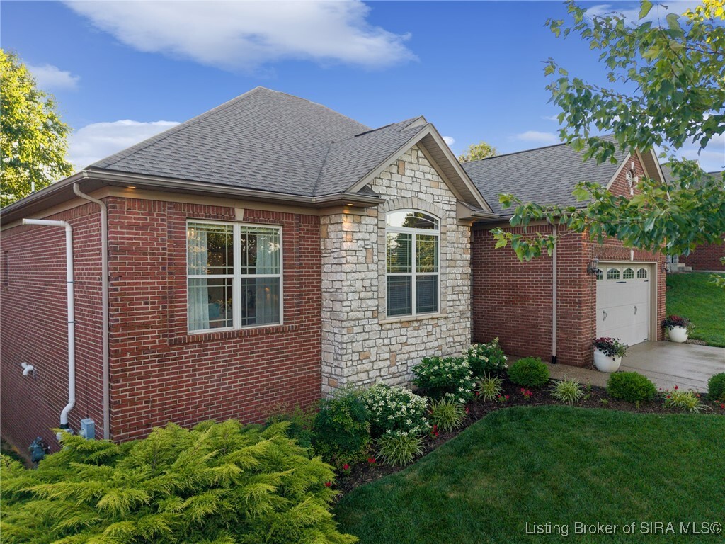 Property Photo: 11565 Forest Hill Circle IN 47172