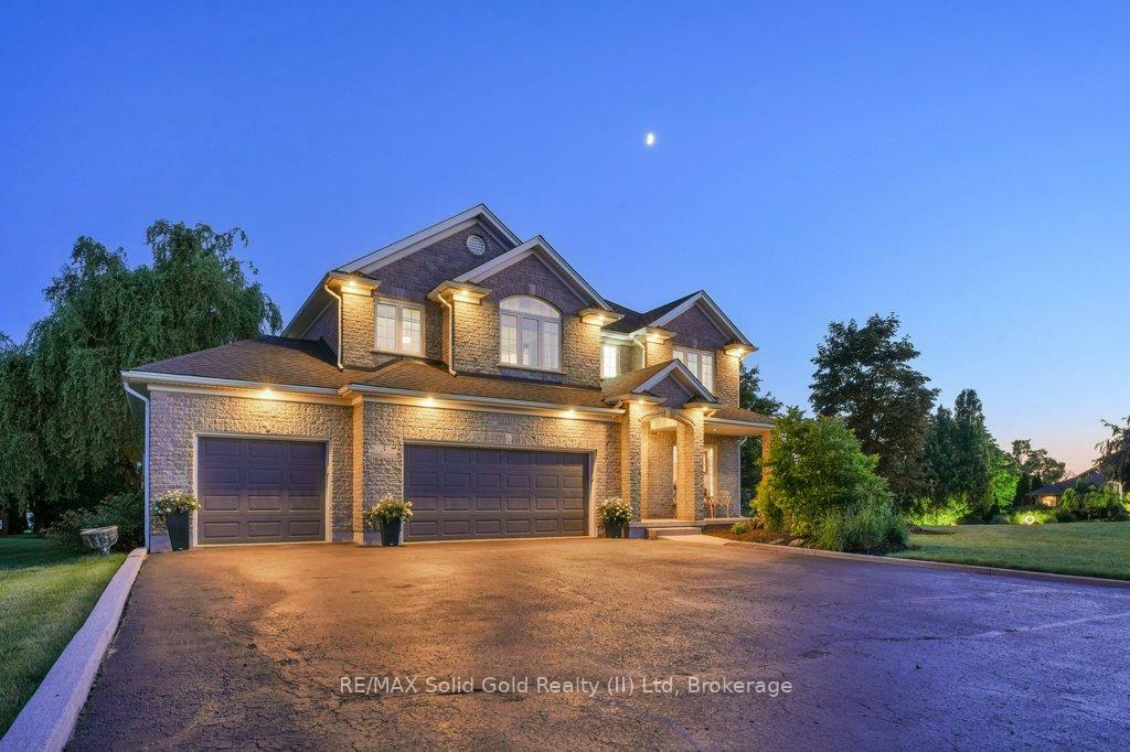 Property Photo: 3 Haley Court ON N0B 2V0