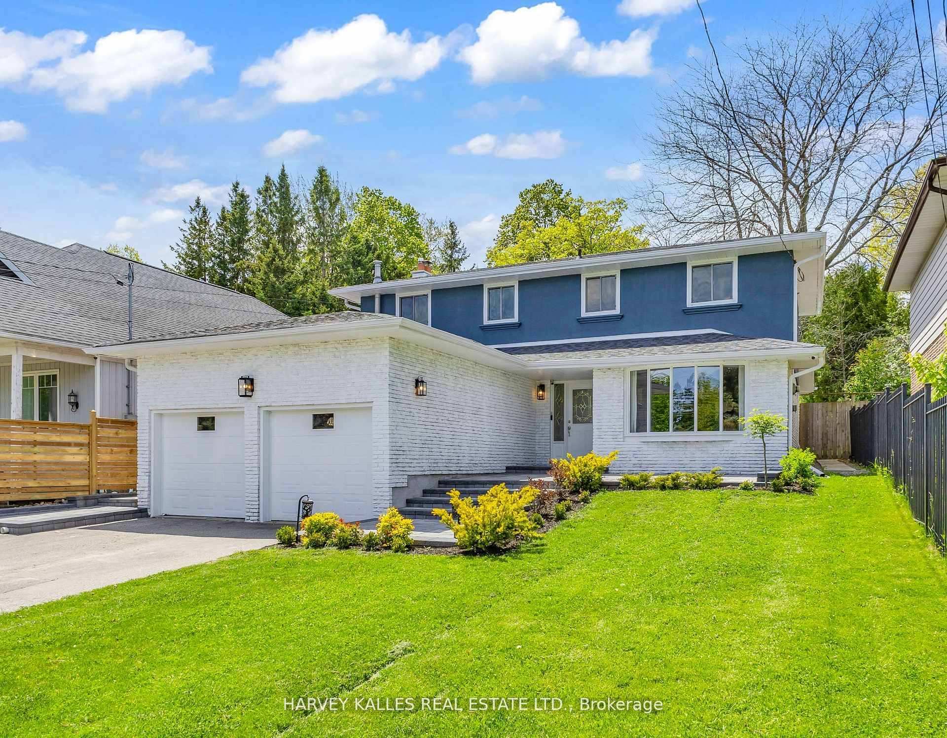 Property Photo:  534 Oakwood Drive  ON L1W 2M7 