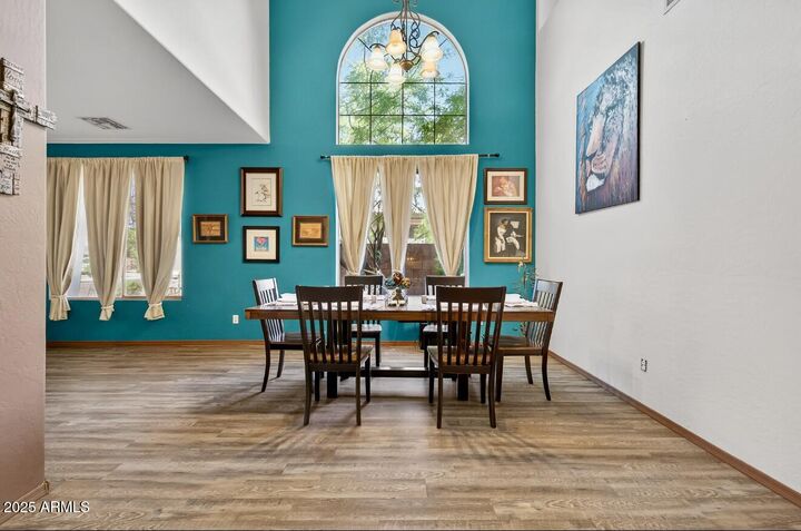 Property Photo:  2930 W Carson Road  AZ 85041 