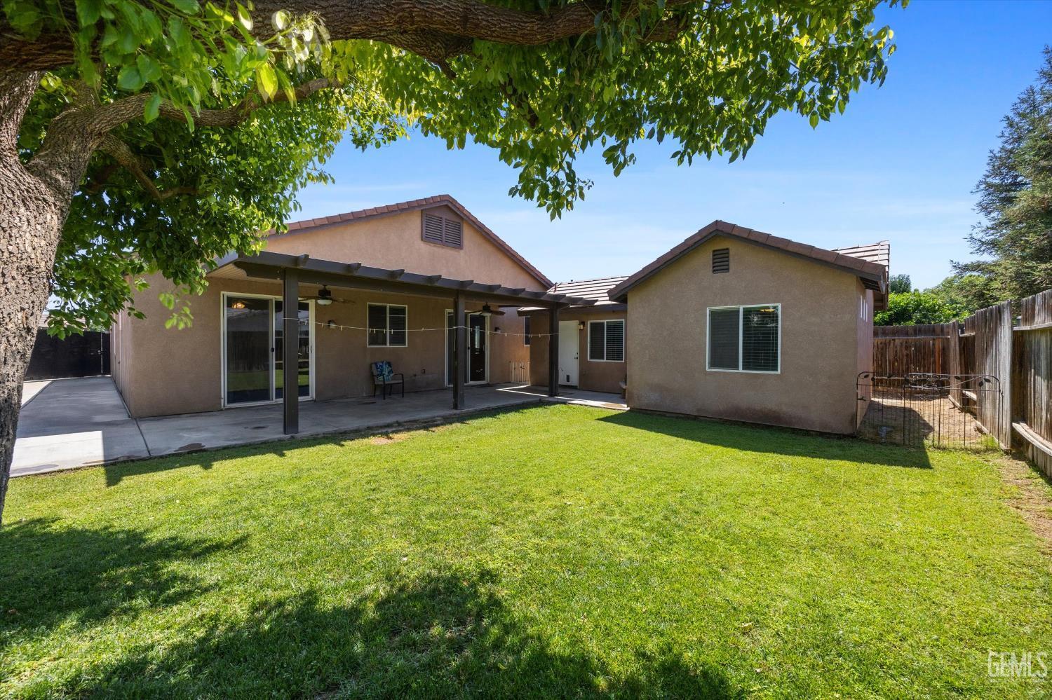 Property Photo: 6202 Ocean Jasper Drive CA 93313