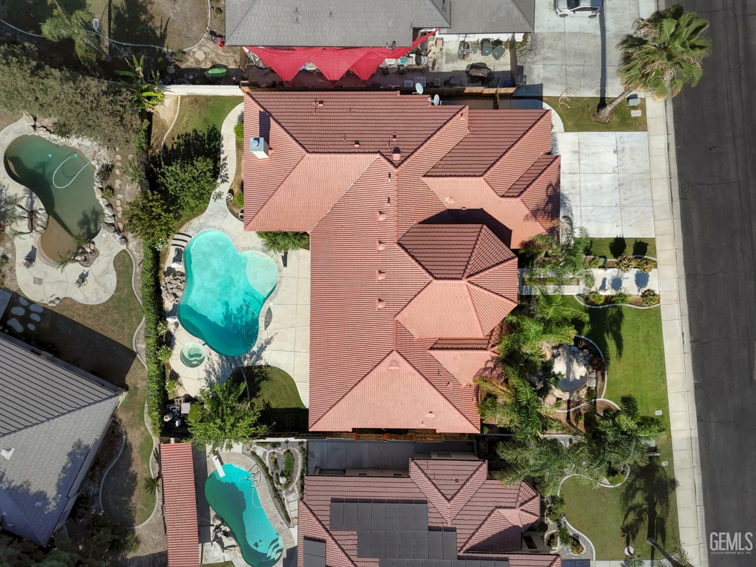 Property Photo: 13311 Providence Place CA 93314