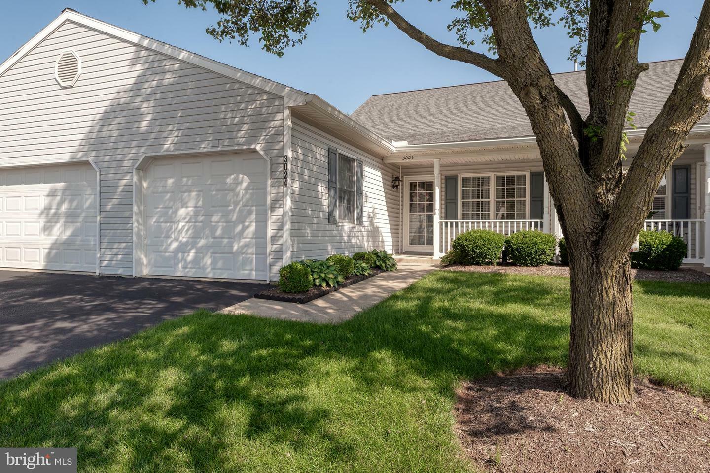 Property Photo: 3024 Lakefield Road 3024 PA 17402