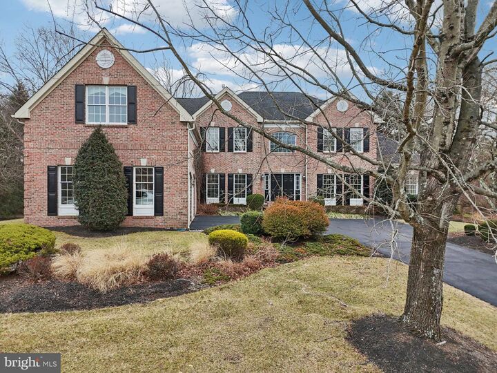 Property Photo:  62 Ettl Circle  NJ 08540 