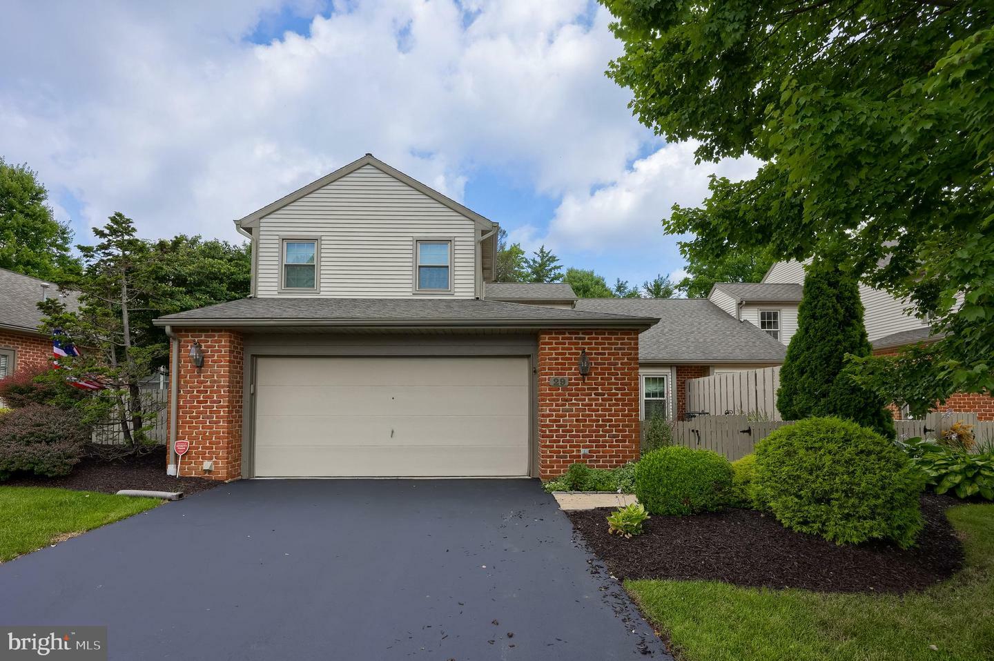 Property Photo: 29 Cambridge Drive PA 17033