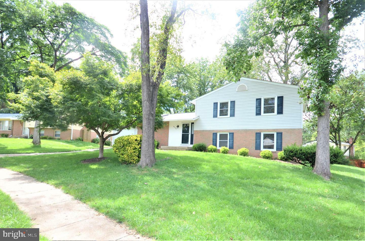 8526 Fairburn Drive  Springfield VA 22152 photo
