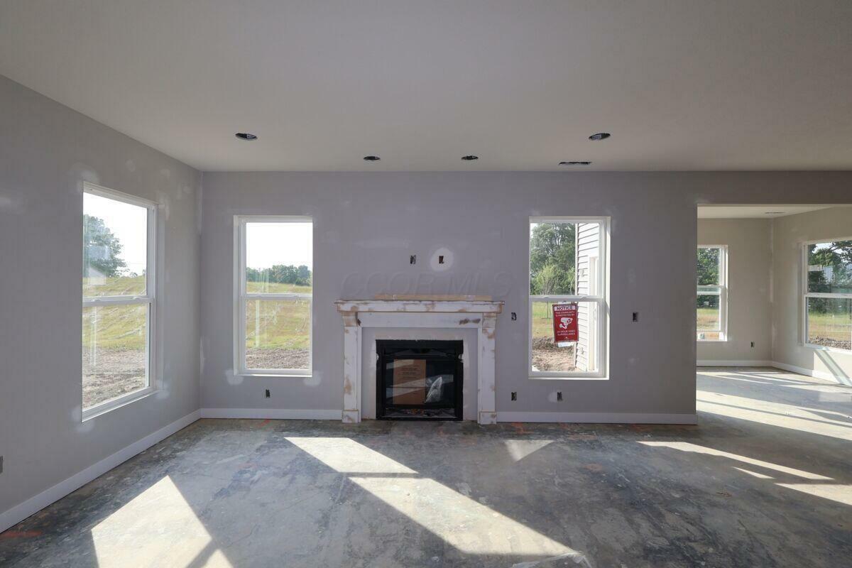 Property Photo: 7080 Unitas Loop OH 43065