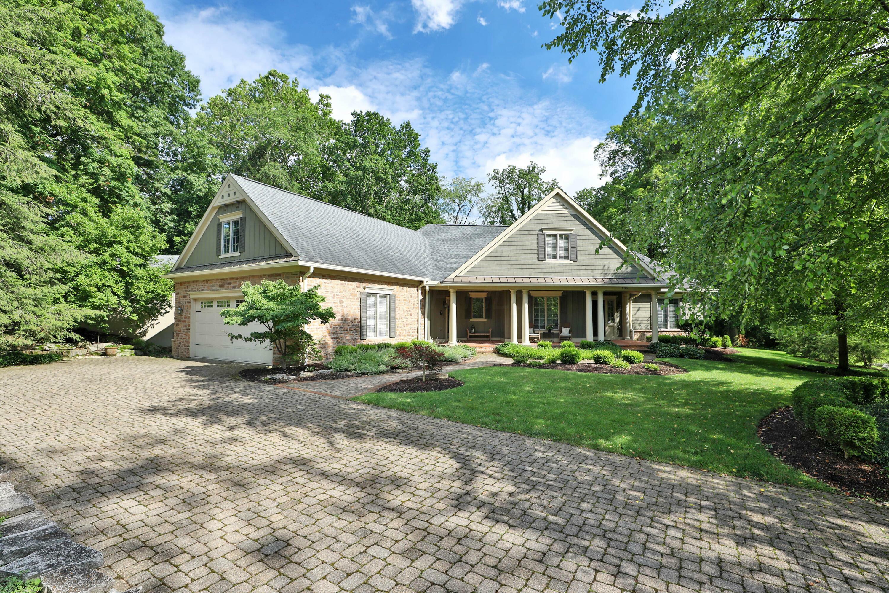 Property Photo: 580 Keyes Lane OH 43085