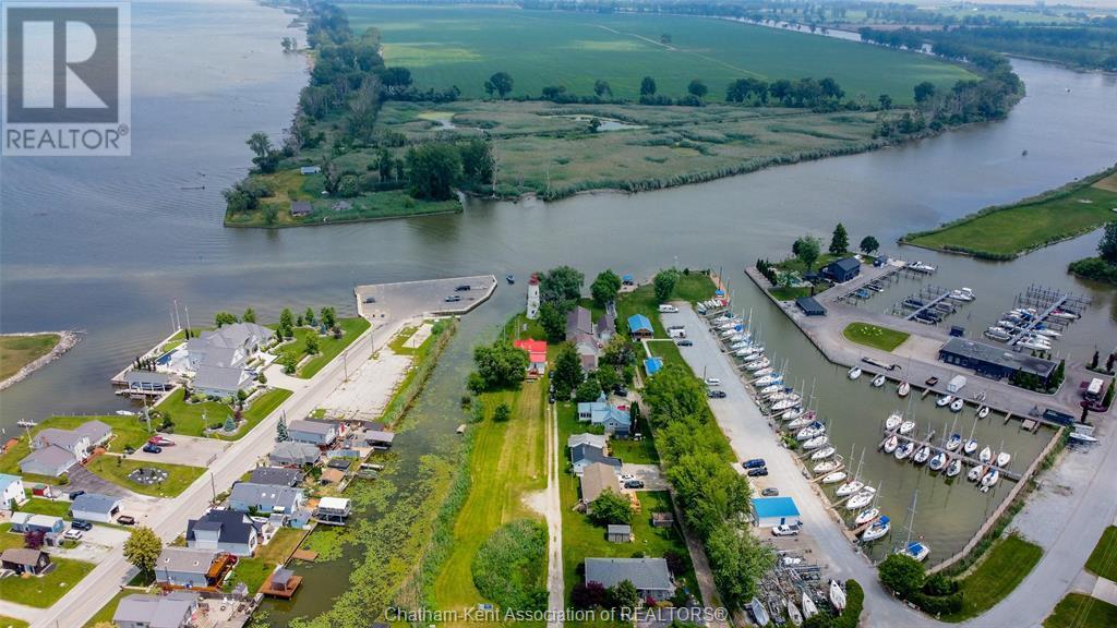 Property Photo: 19028 Harbour Dr Drive ON N0P 2L0