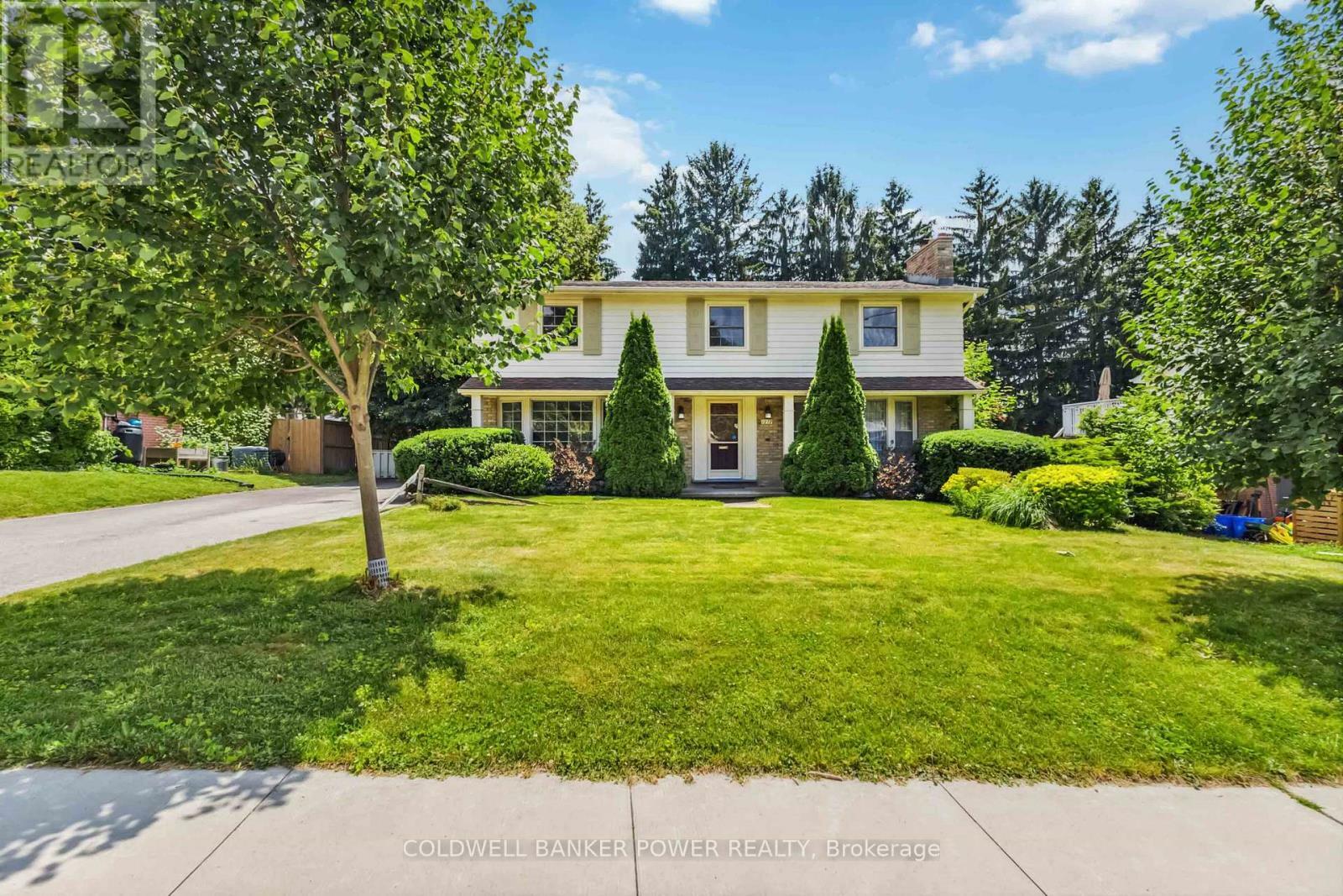Property Photo: 1272 Wayne Road ON N6K 2G7