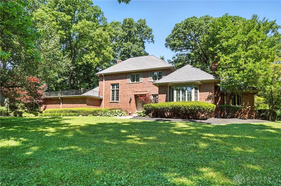 Property Photo:  169 Trailwoods Drive  OH 45415 