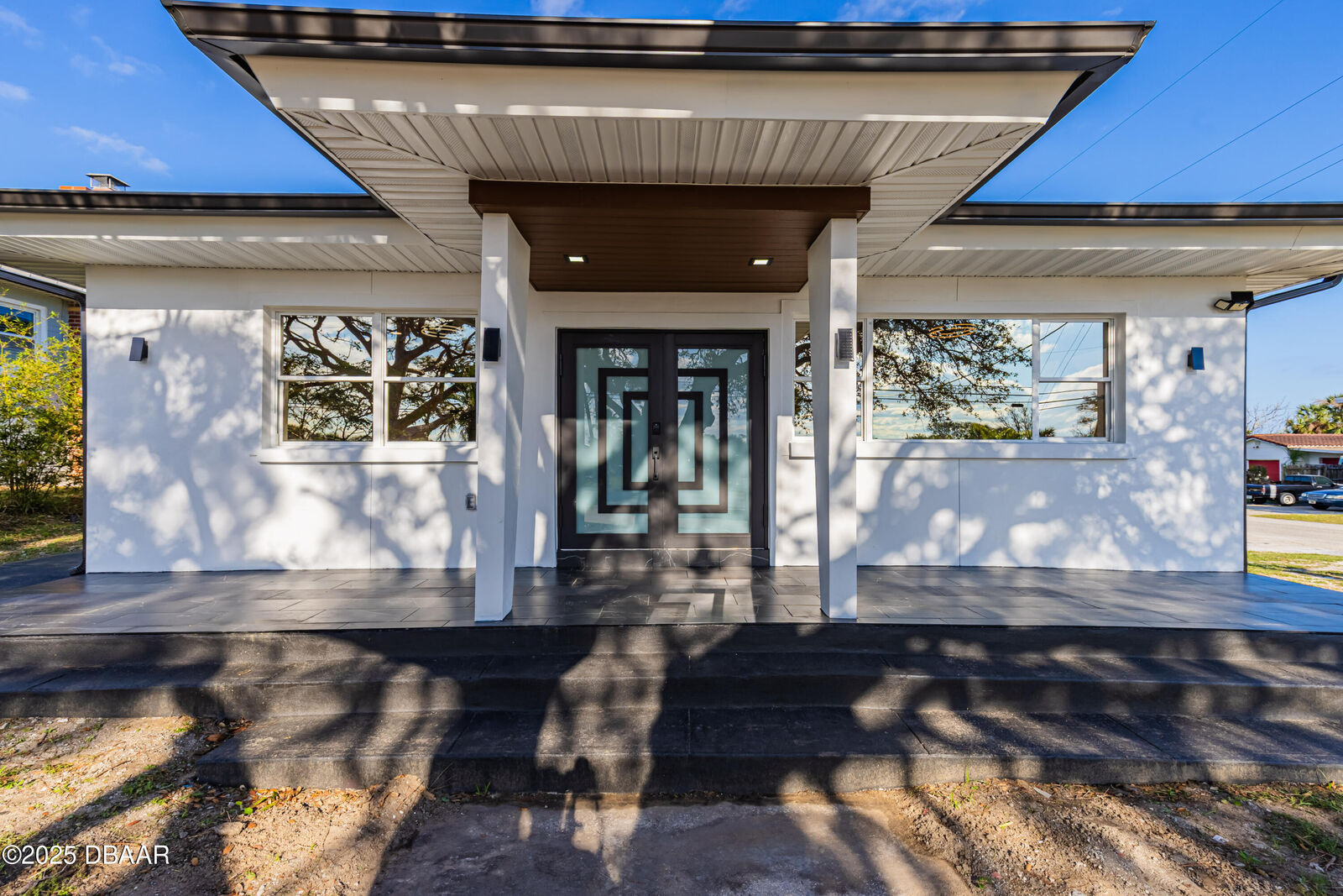 Property Photo:  2061 S Peninsula Drive  FL 32118 