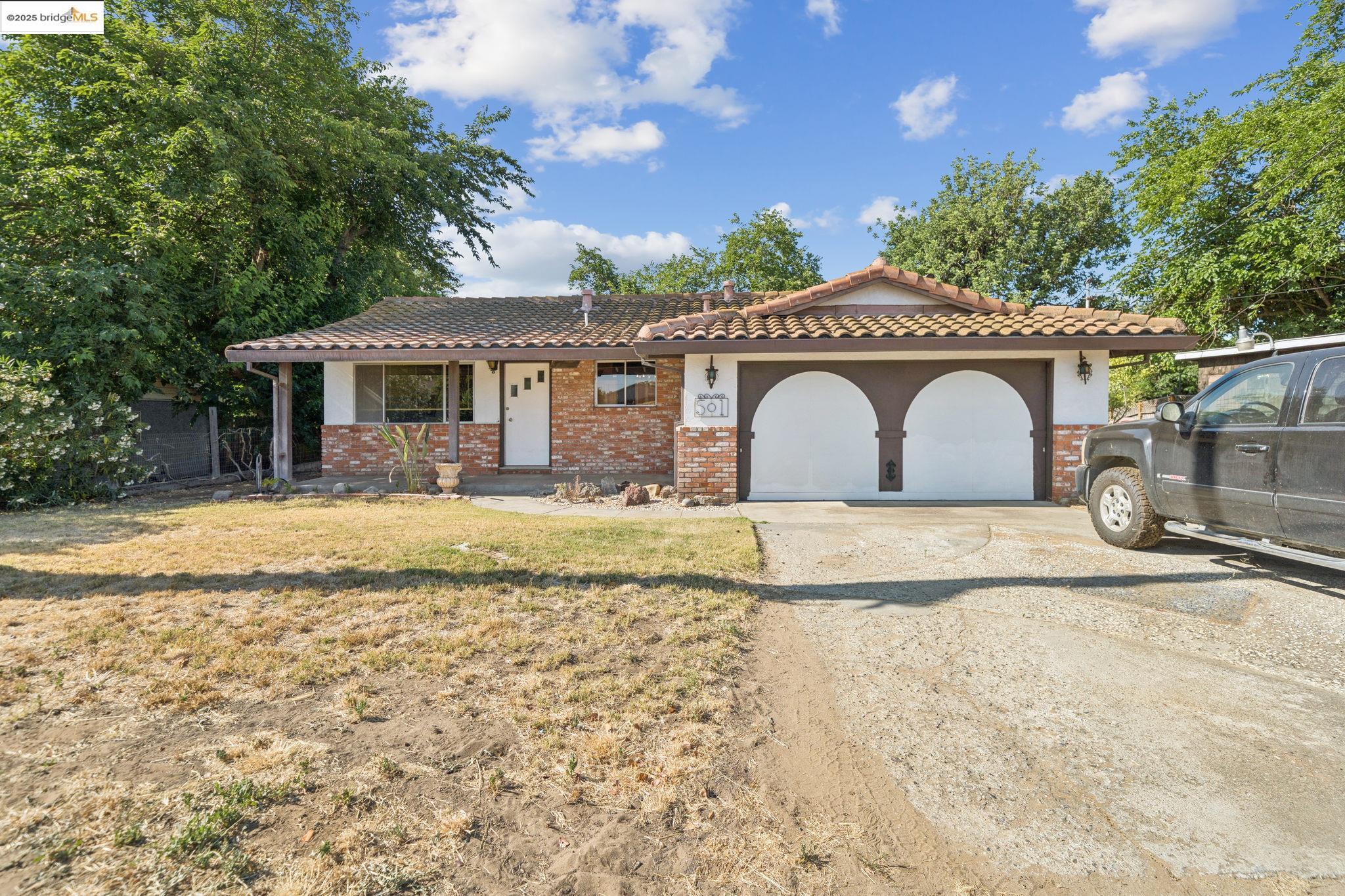 Property Photo: 501 De Fremery Dr CA 94513