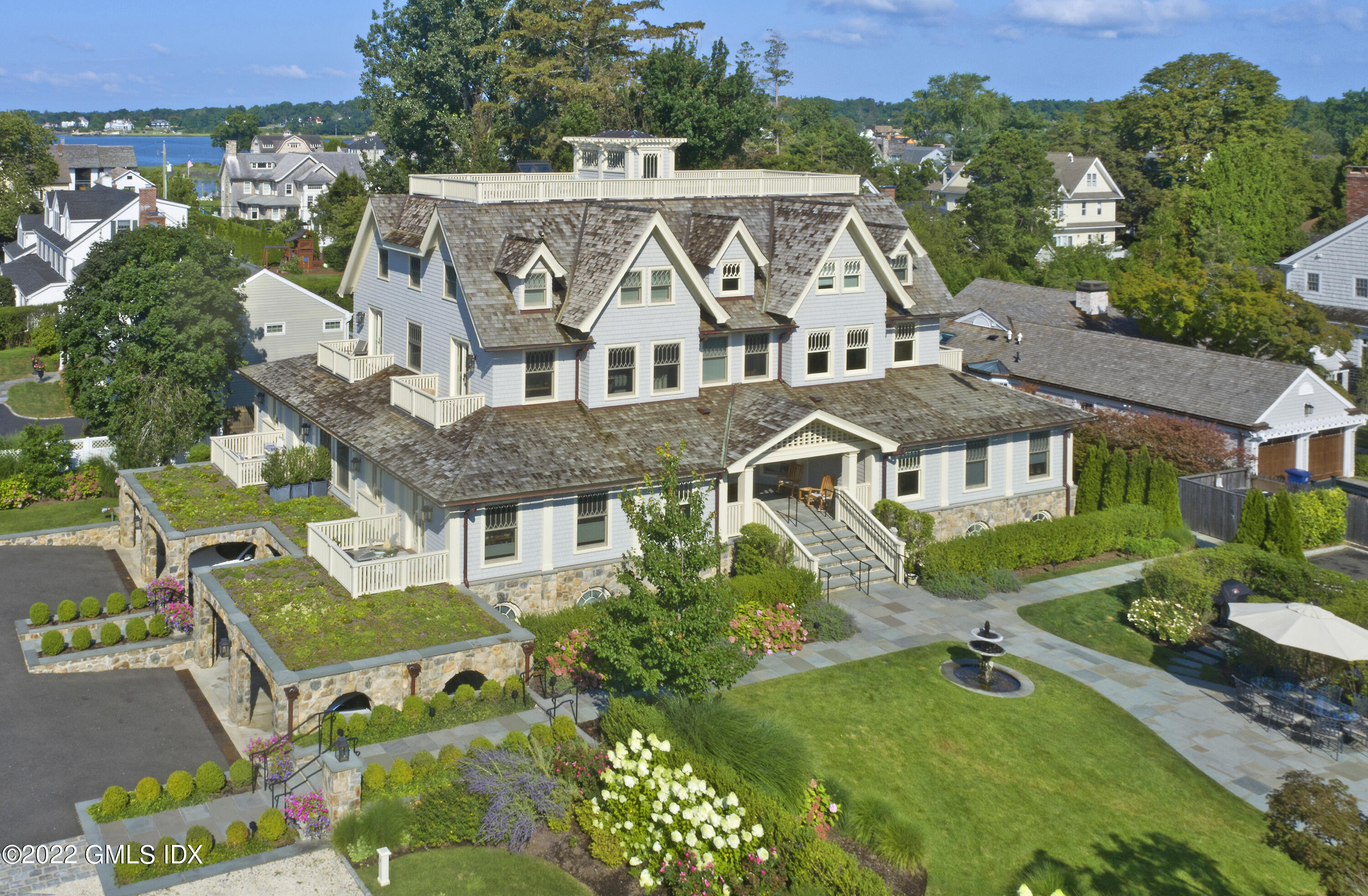Property Photo: 165 Shore Road C CT 06870