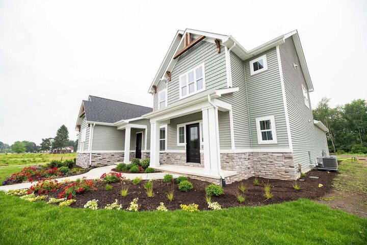 Property Photo: 400B W 18th Street IN 46350
