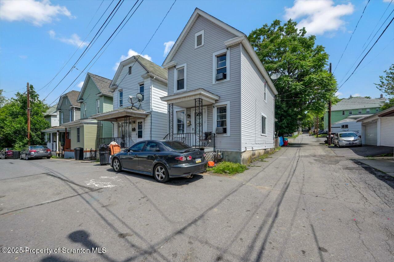 7 Oakwood Place  Scranton PA 18510 photo