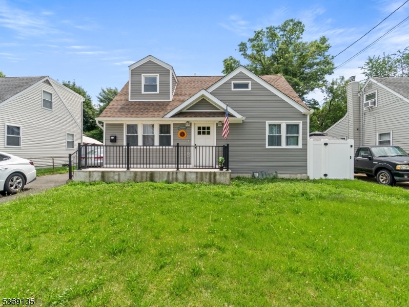 19 Wolf Dr  Hamilton Twp. NJ 08610 photo