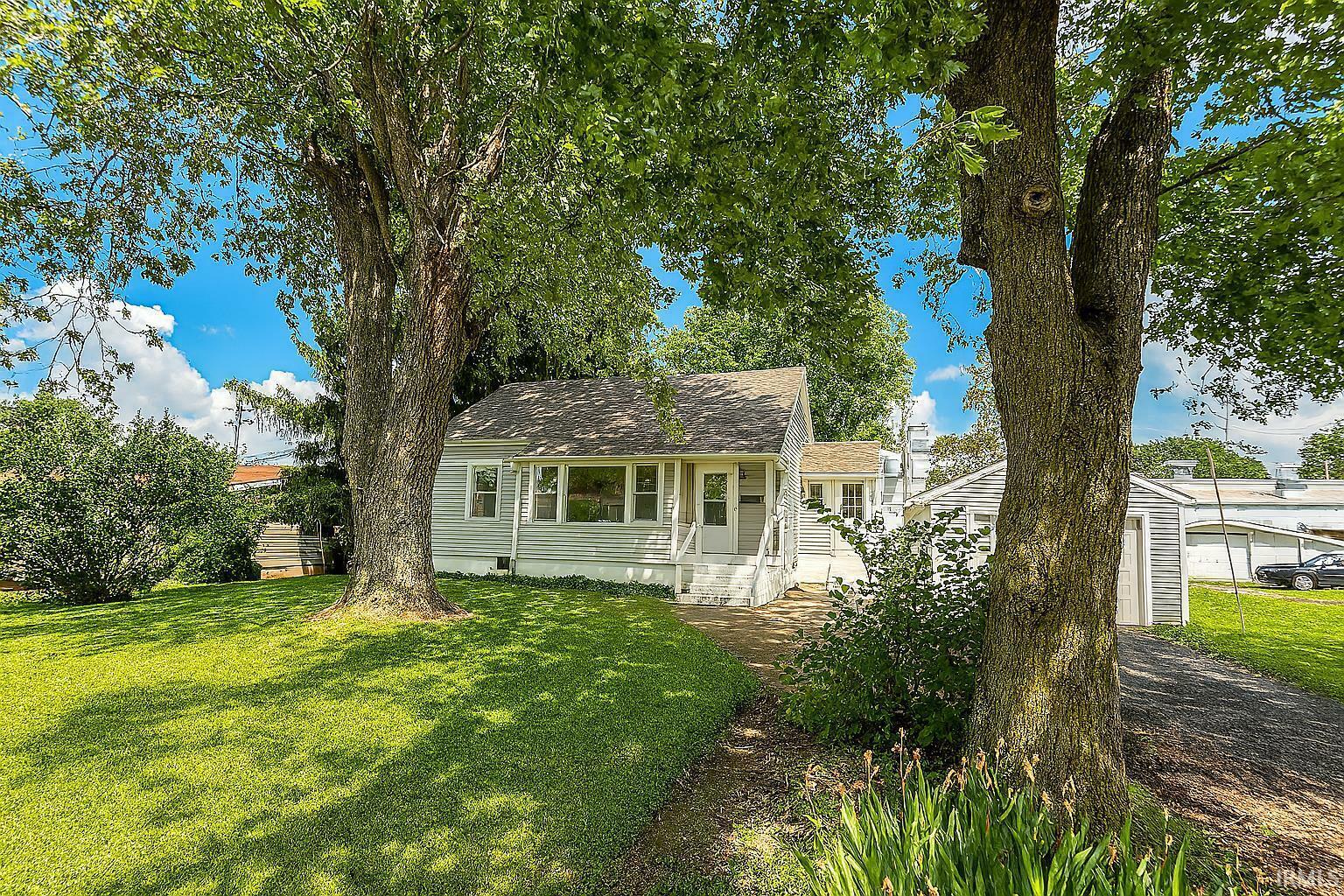 Property Photo: 1405 Charles Street IN 46750-3836